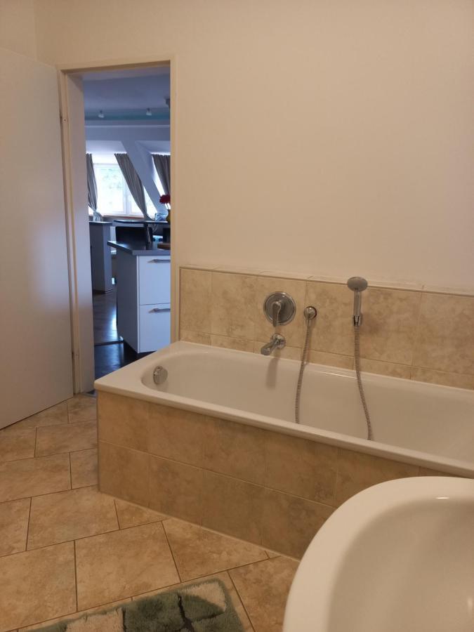 A-M Condominium 维斯普雷姆 外观 照片