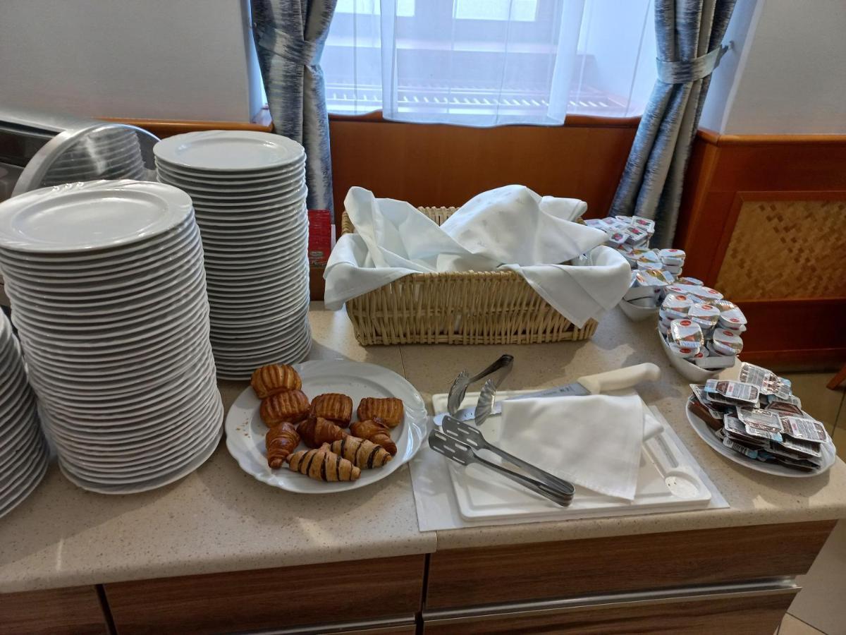 A-M Condominium 维斯普雷姆 外观 照片